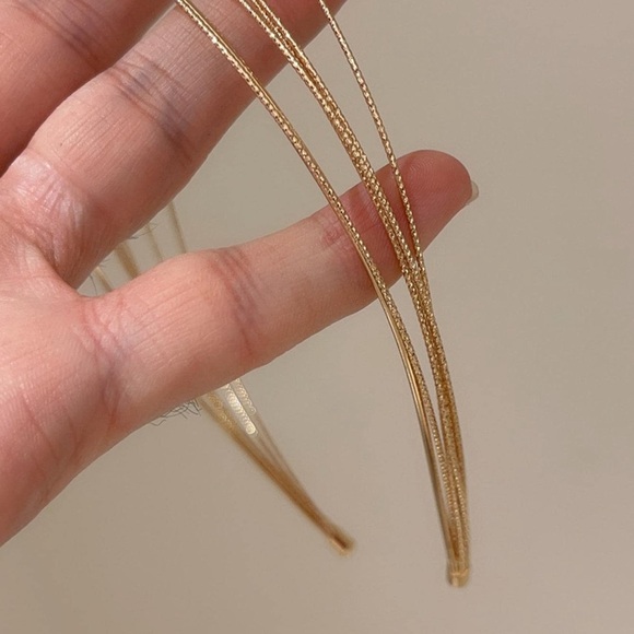Gold Double Strand Headband - Picture 3 of 8